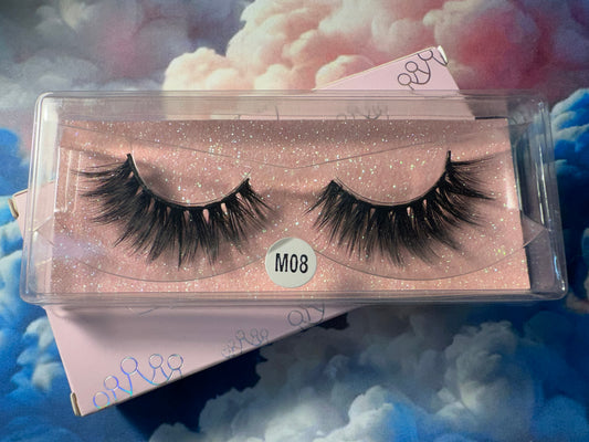 Eyelashes M08